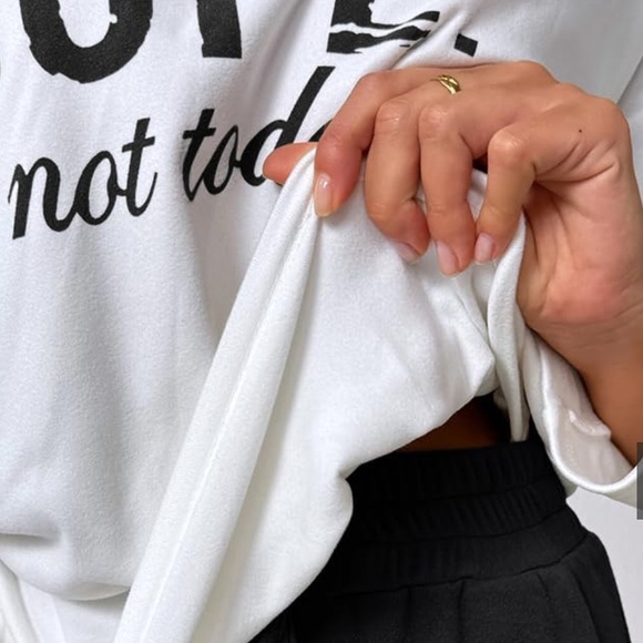 ChicMe "NOPE. Not Today" Off-the-Shoulder White/Olive Green Sweatshirt - XL - Picture 4 of 15